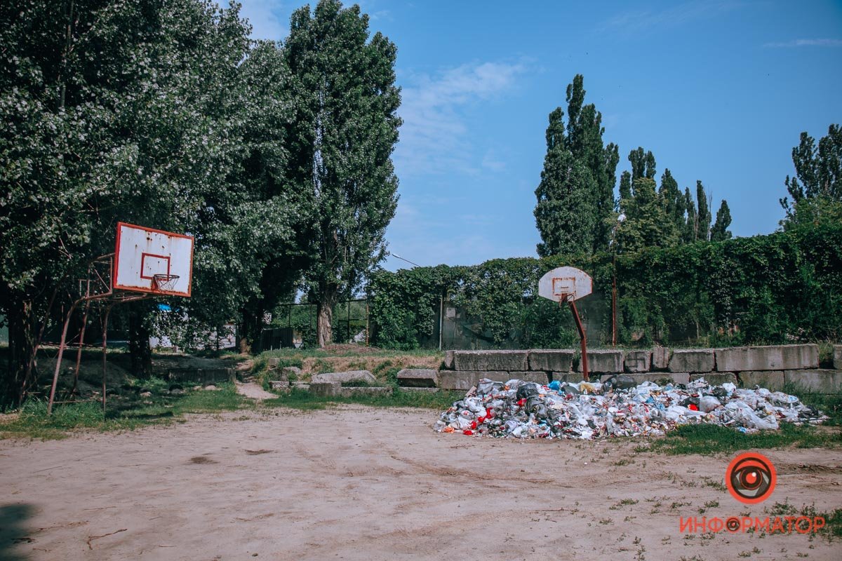 Пополнялась постепенно Пополнялась постепенно