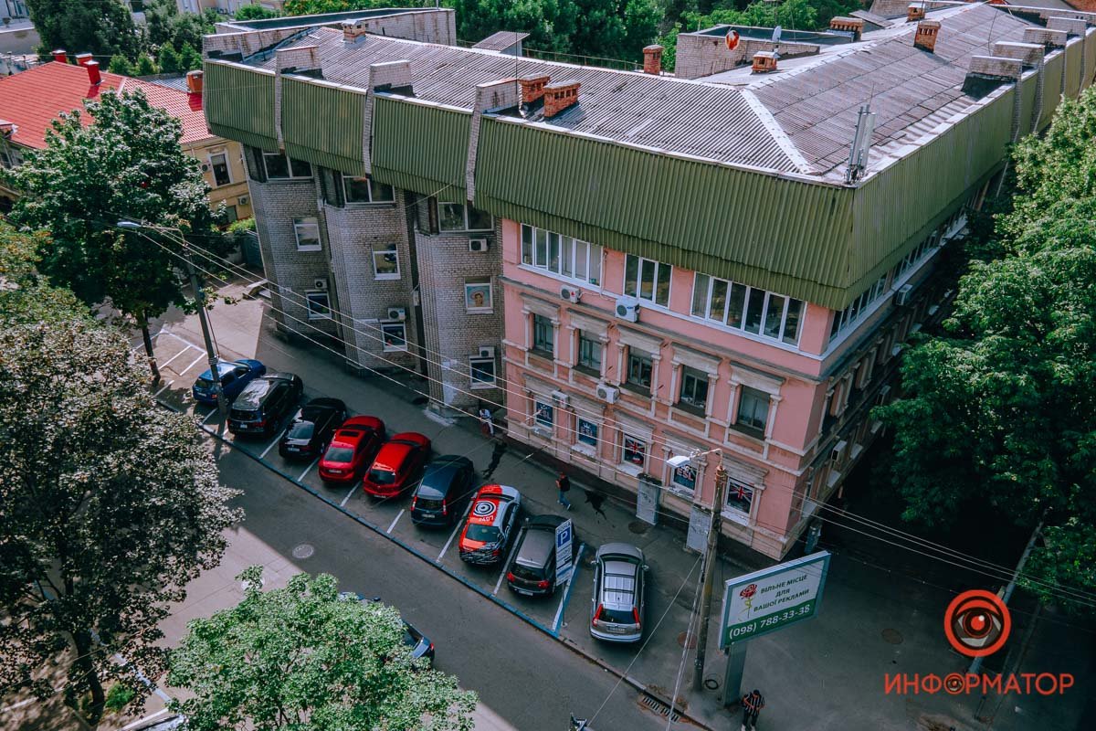 Почему не Либкнехта и кто такой Грушевский: где в Днепре находится «площадь Массовых действ» 15