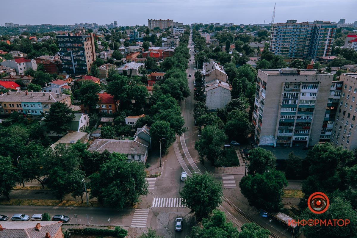 Почему не Либкнехта и кто такой Грушевский: где в Днепре находится «площадь Массовых действ» 32