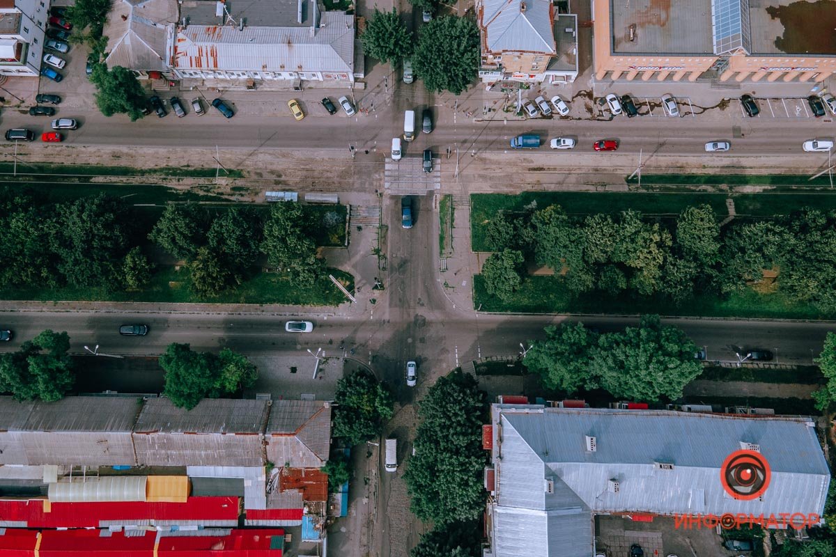 Почему не Либкнехта и кто такой Грушевский: где в Днепре находится «площадь Массовых действ» 34
