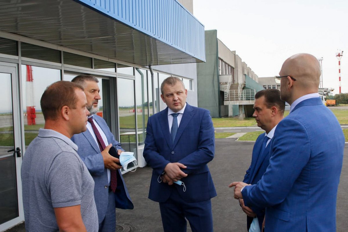 За месяц работы самолет Киев - Кривой Рог WindRose совершил 16 рейсов. За месяц работы самолет Киев - Кривой Рог WindRose совершил 16 рейсов.