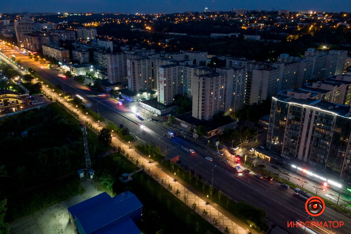 Патрульные полностью перекрыли Набережную Победы в сторону кольца Патрульные полностью перекрыли Набережную Победы в сторону кольца