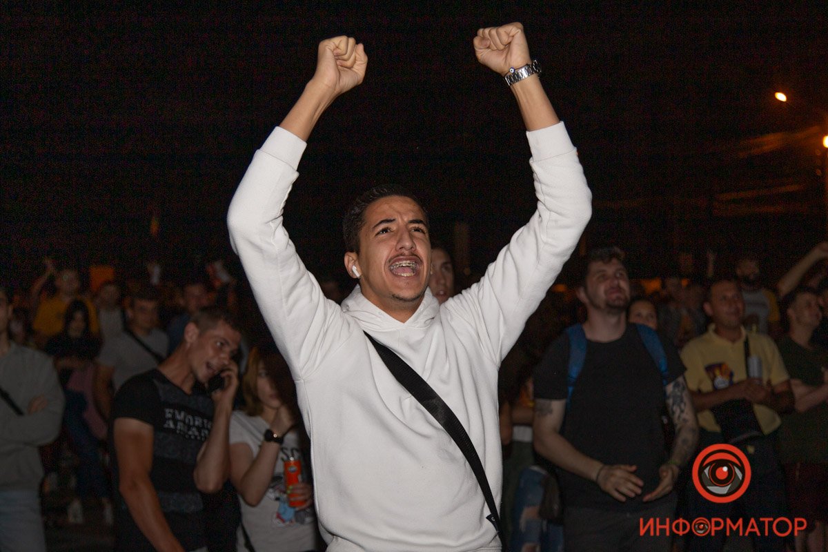 Не сдерживали чувств