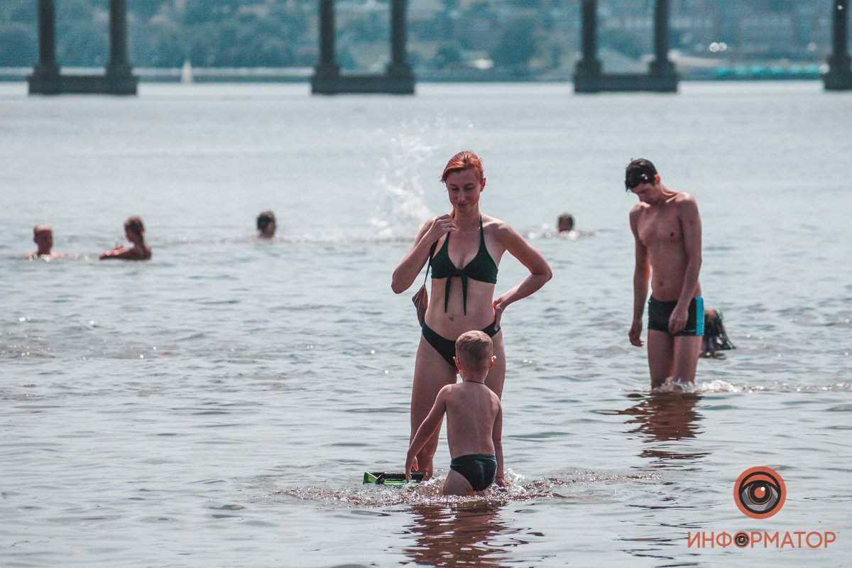 Учимся плавать