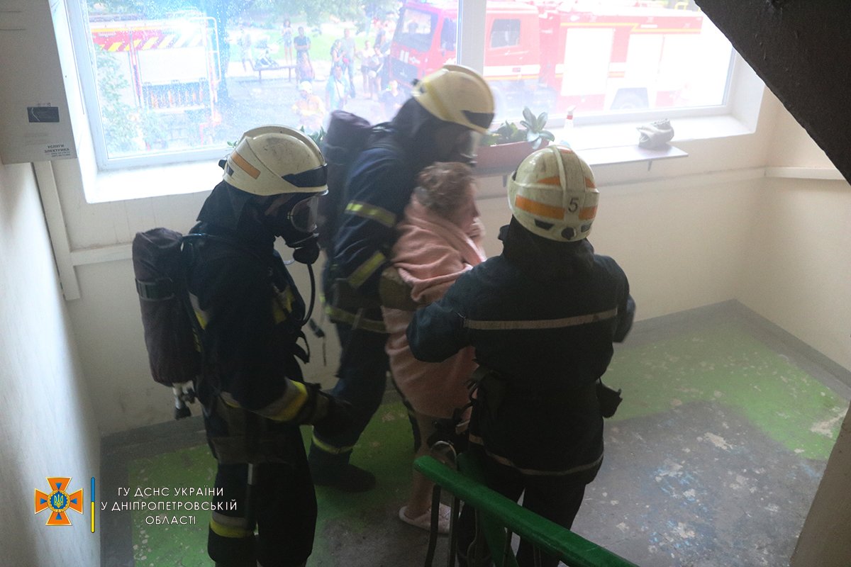 Горела квартира на третьем этаже 