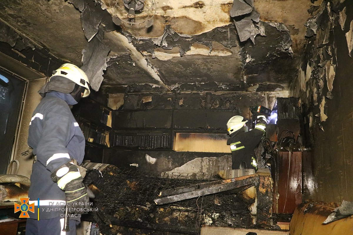 Общая площадь возгорания составила 10 квадратных метров