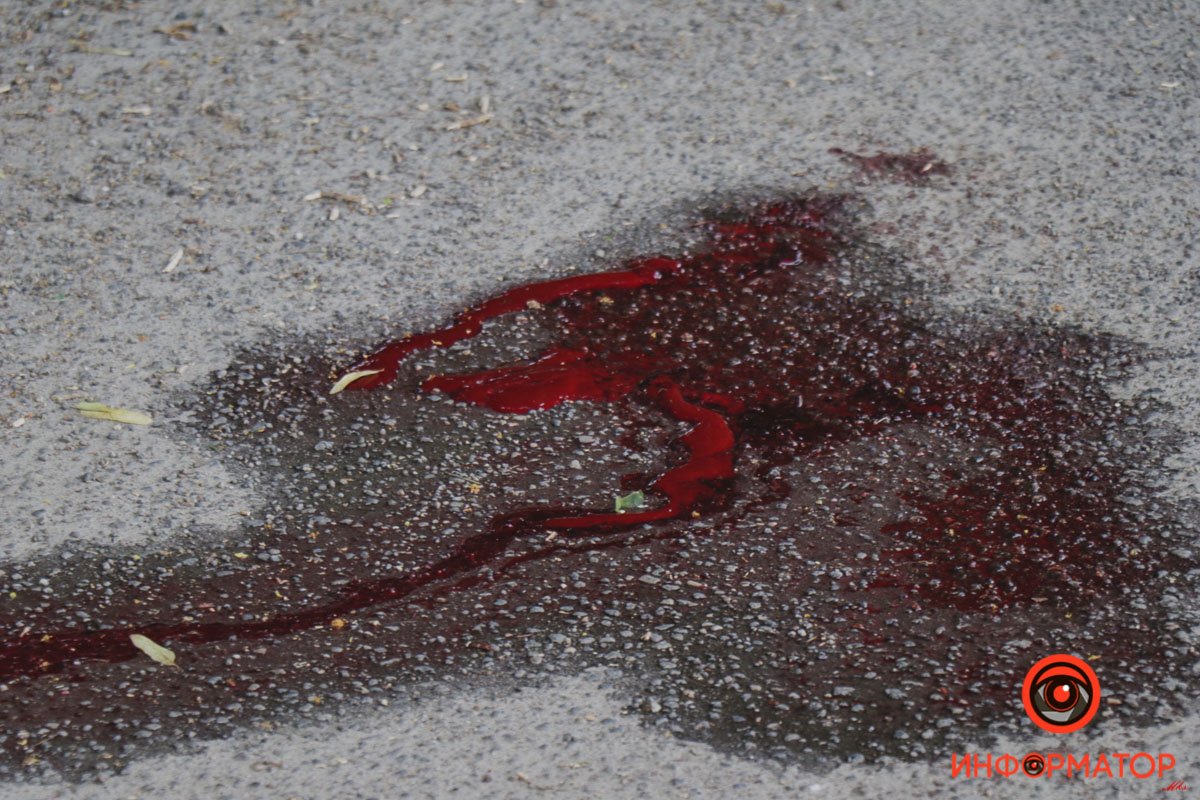 Женщина в тяжелом состоянии