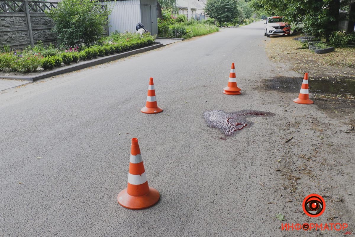 Внутри сидел другой мужчина