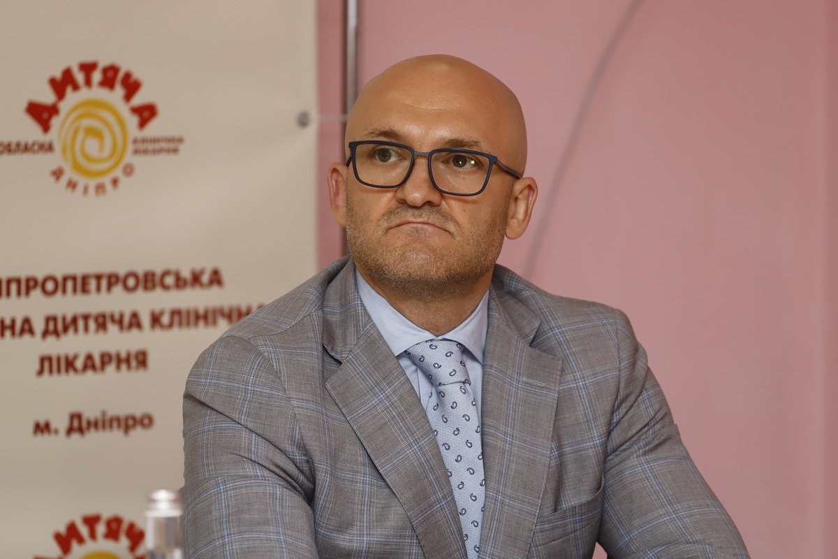 Лучшие врачи из США будут бесплатно лечить детей в Днепре 12