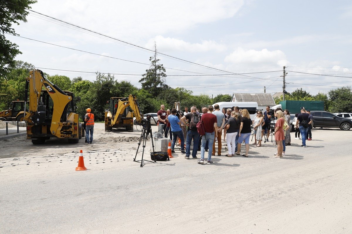 Почти 5 тысяч человек, которые жили в Таромском без водоснабжения, наконец получат доступ к воде 8