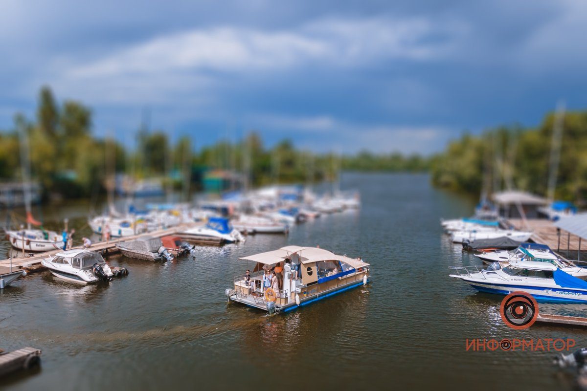 Запустил кораблики в ванную Запустил кораблики в ванную