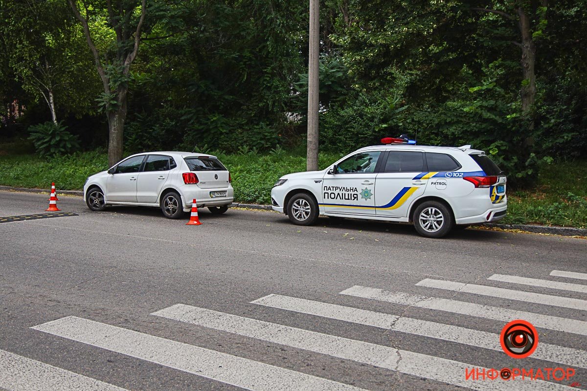 На месте работает полиция На месте работает полиция