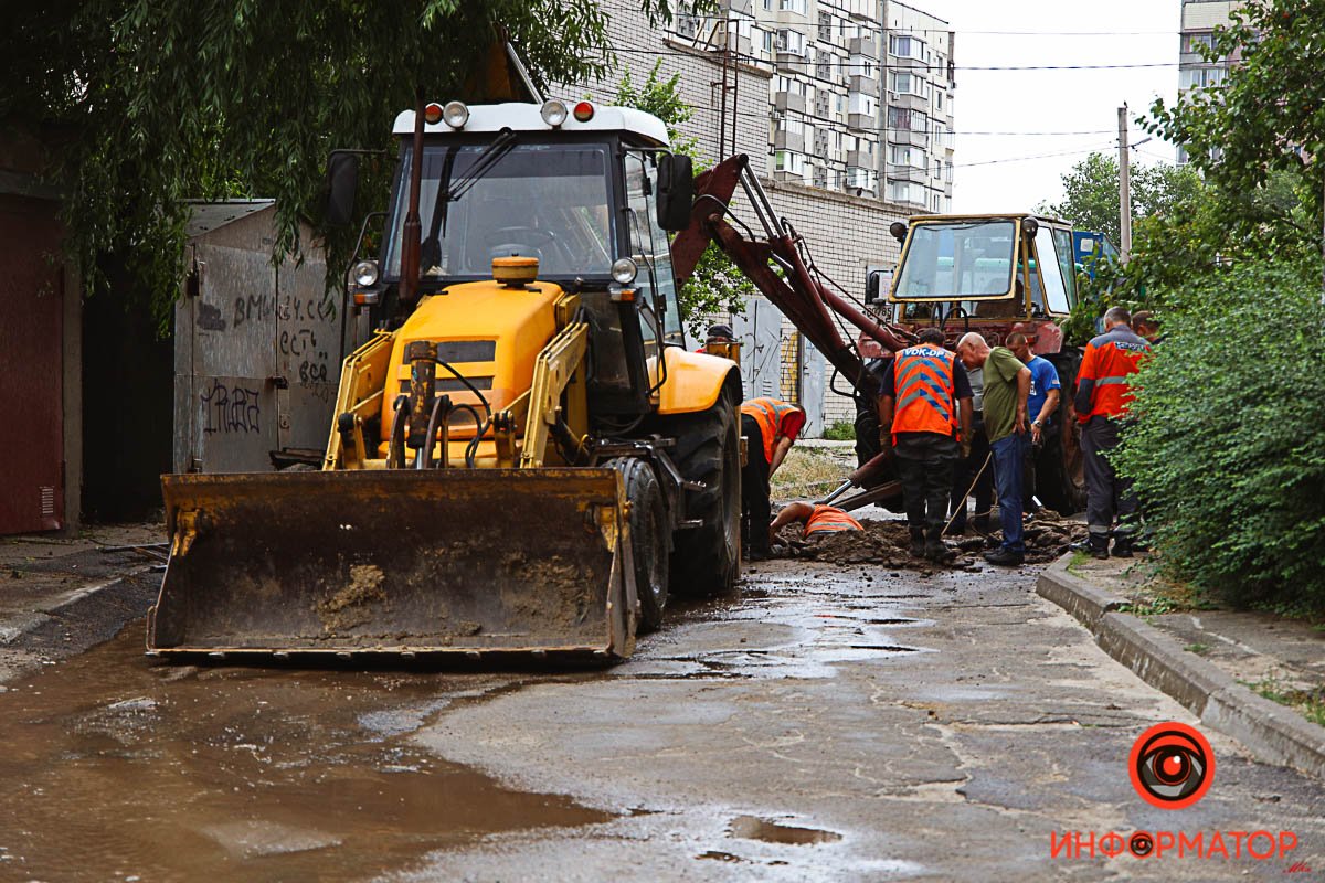 Сообщают, что газовую трубу повредили во время раскапывания земли Сообщают, что газовую трубу повредили во время раскапывания земли