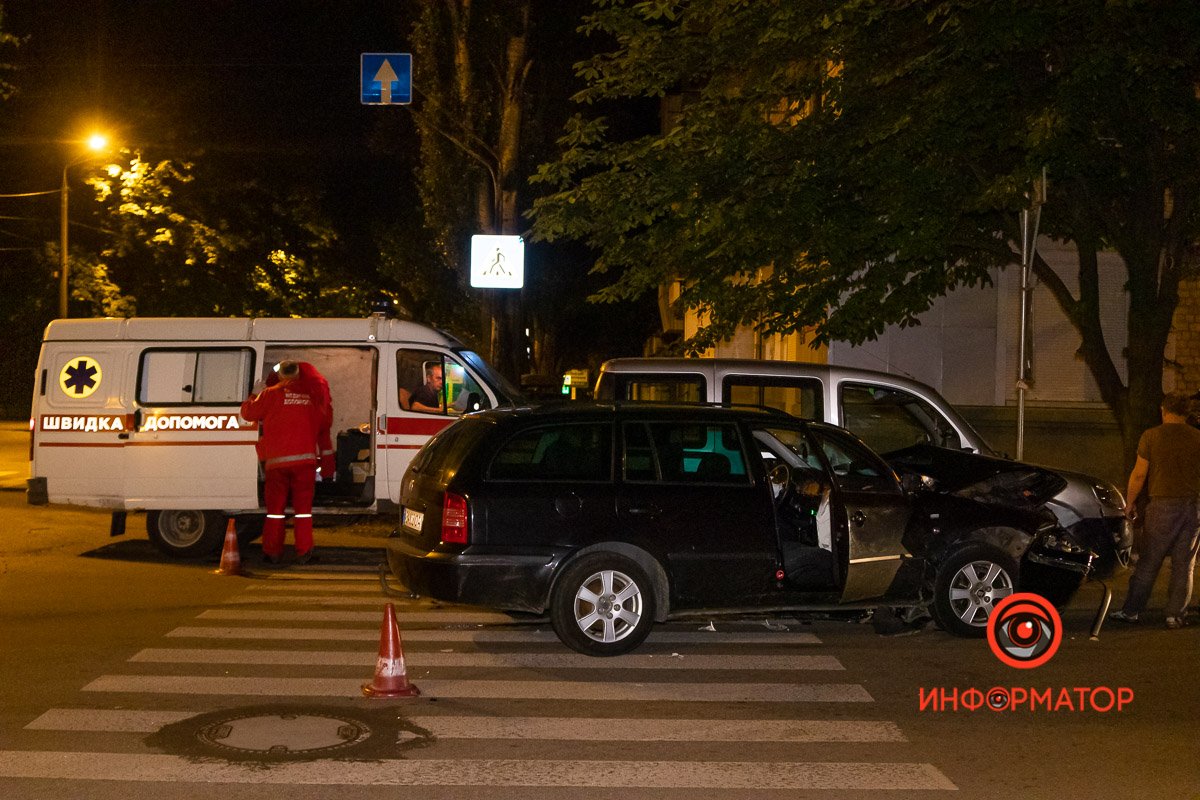 На место ДТП приехали медики