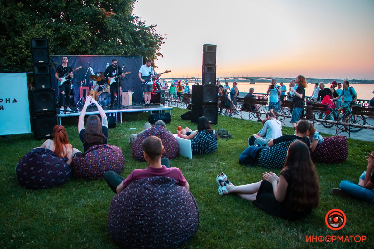 На Сичеславской Набережной На Сичеславской Набережной