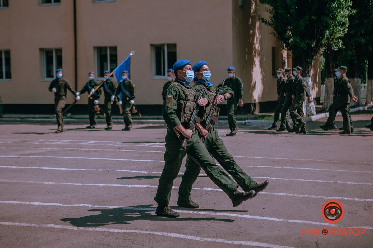 Это уже не первая присяга