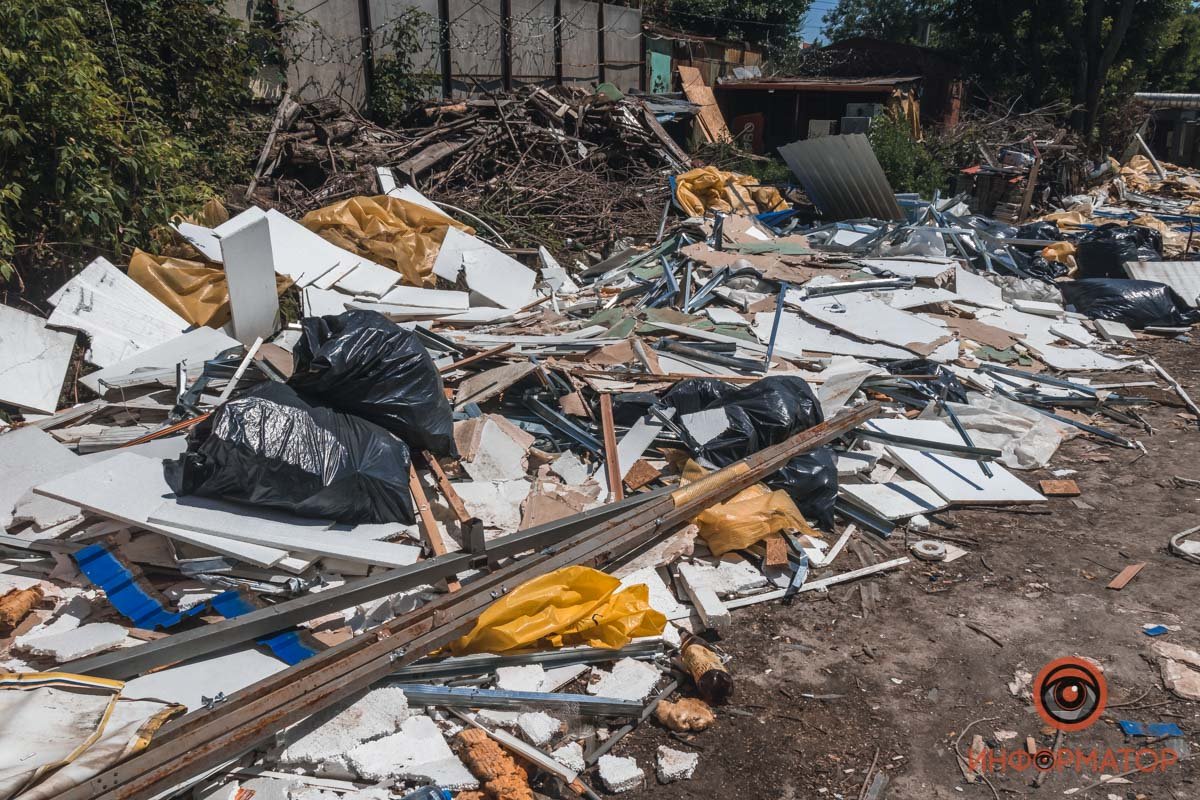 Кучи мусора