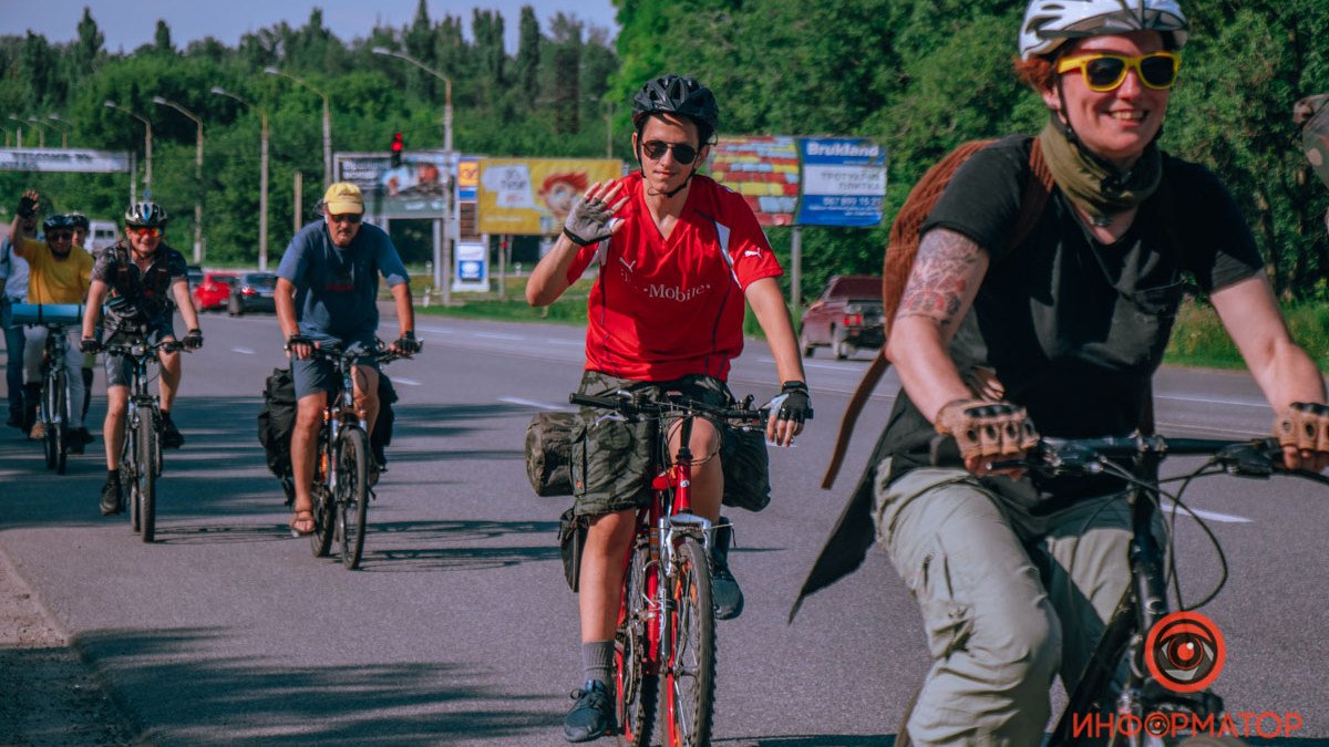 Из Днепра до кургана в Новоалександровке: велопробег "Купала-райд"