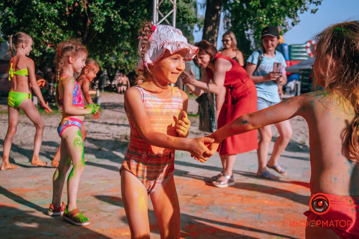 Битва красками холи Битва красками холи