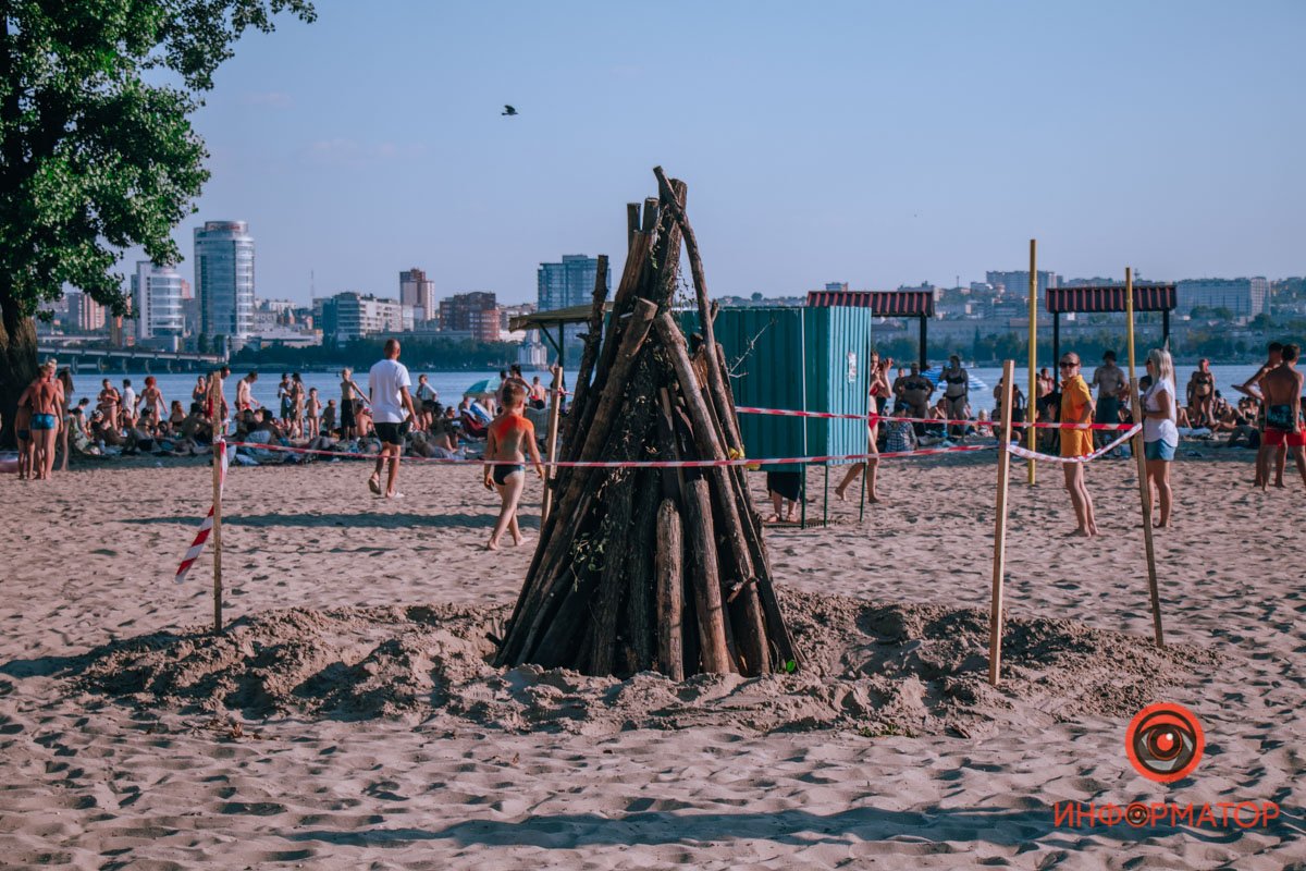 Вечером дрова загорятся Вечером дрова загорятся