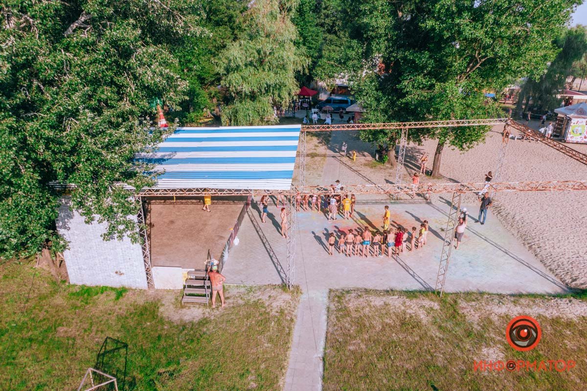 Скоро этот серый асфальт будет разноцветным Скоро этот серый асфальт будет разноцветным