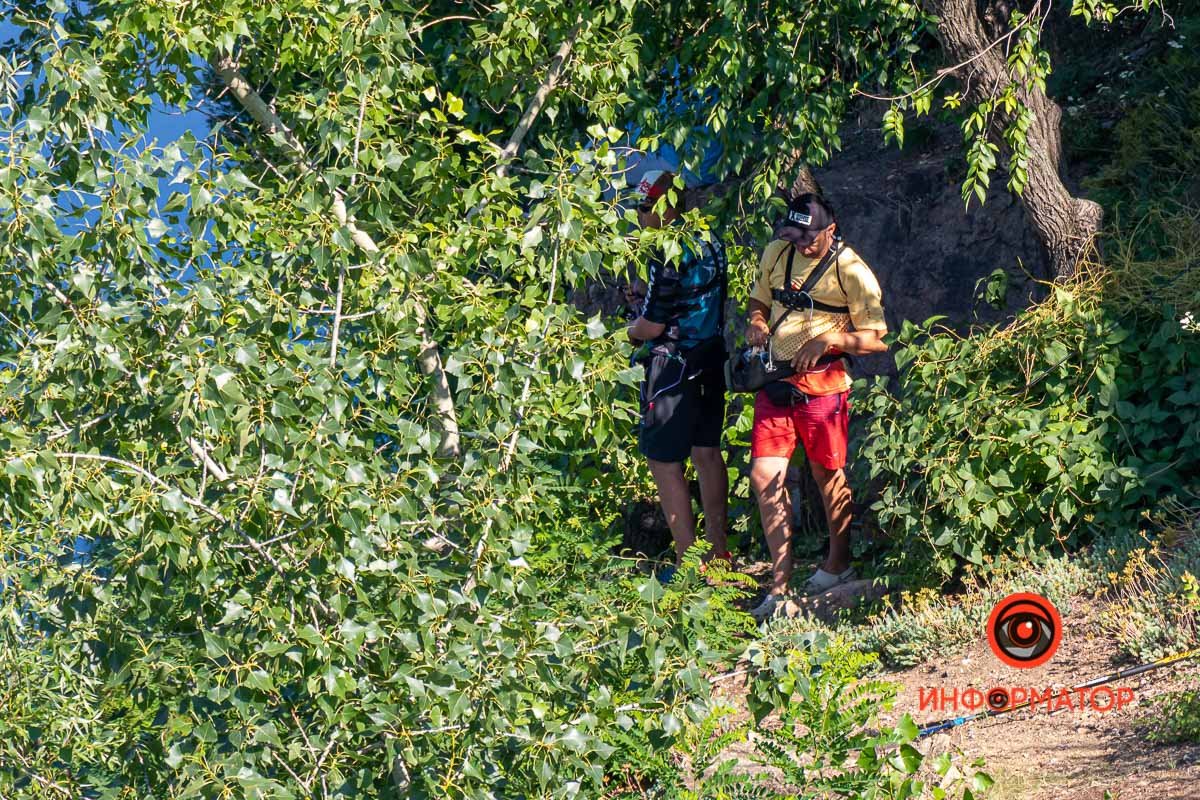 Всю пойманную рыбу отпускали обратно в реку 