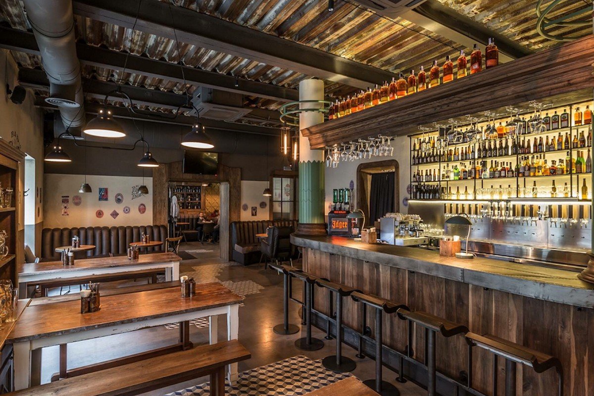 «Кеды искусствоведа»