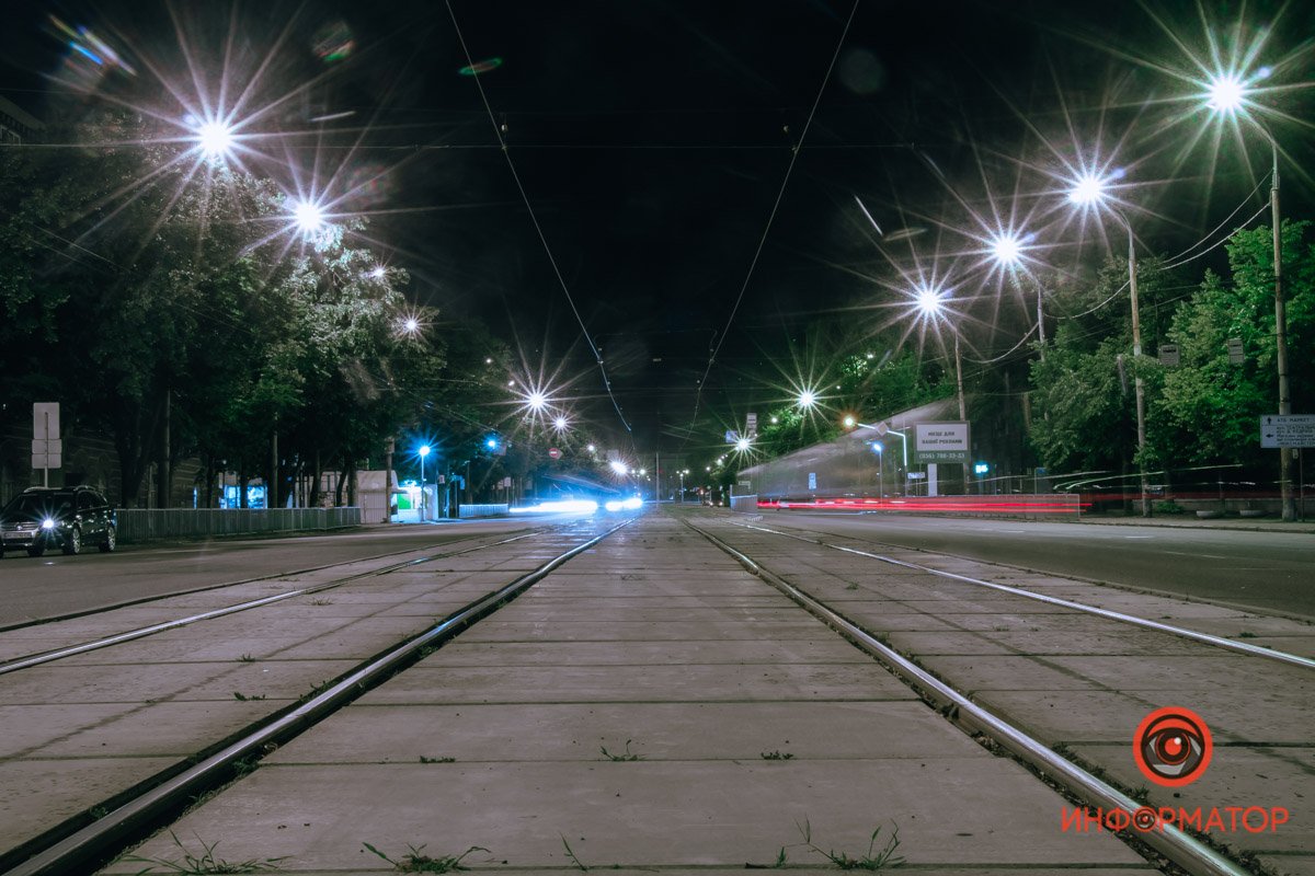 Ночью город спит