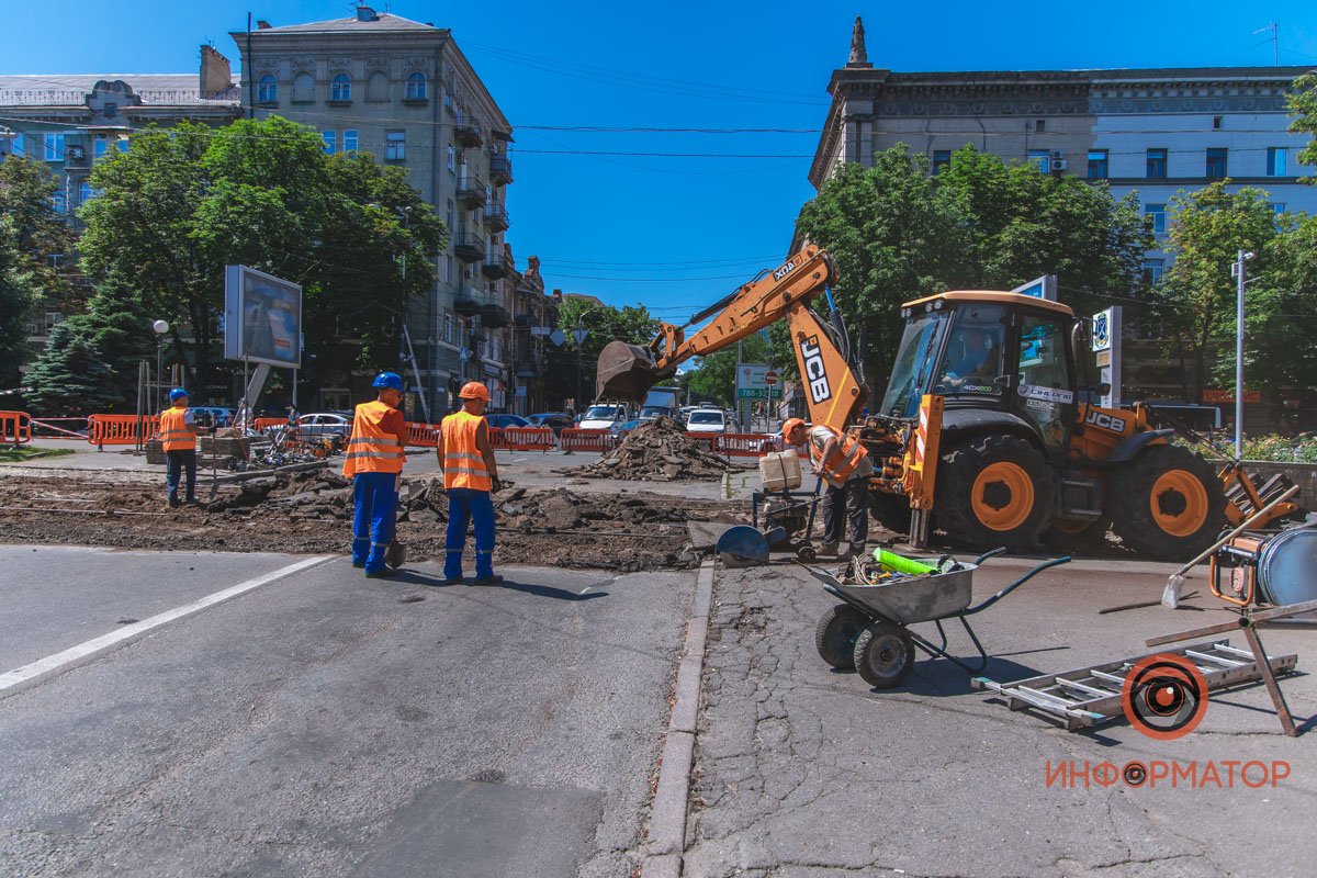 Центр Днепра сковали пробки
