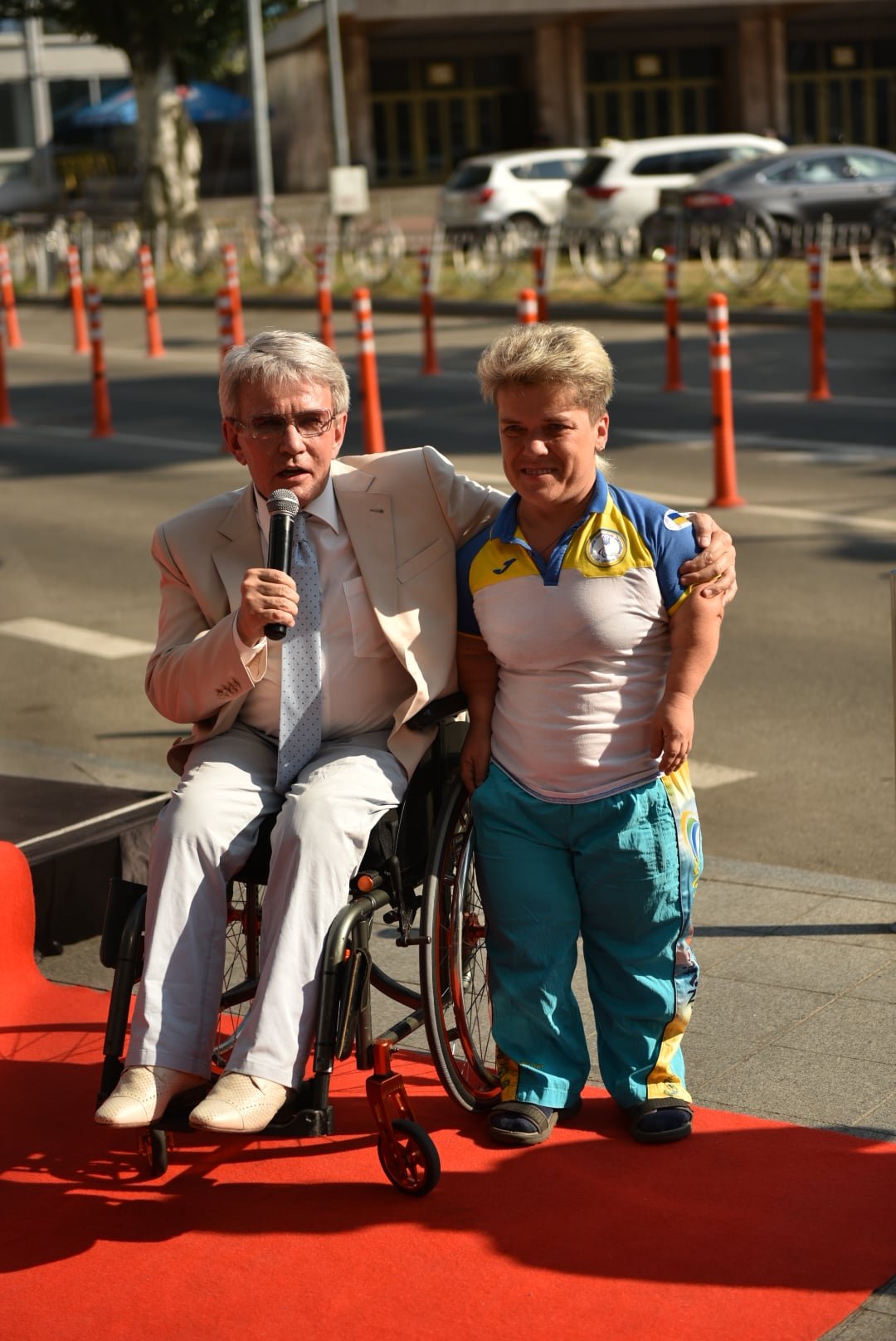 Паралимпийская чемпионка из Днепра получила звезду на украинской "Аллее Славы" 3