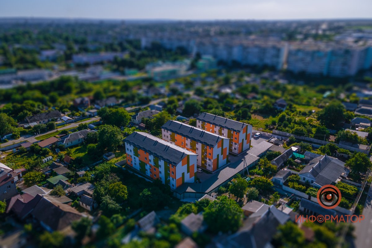 Мама купила цветной конструктор Мама купила цветной конструктор
