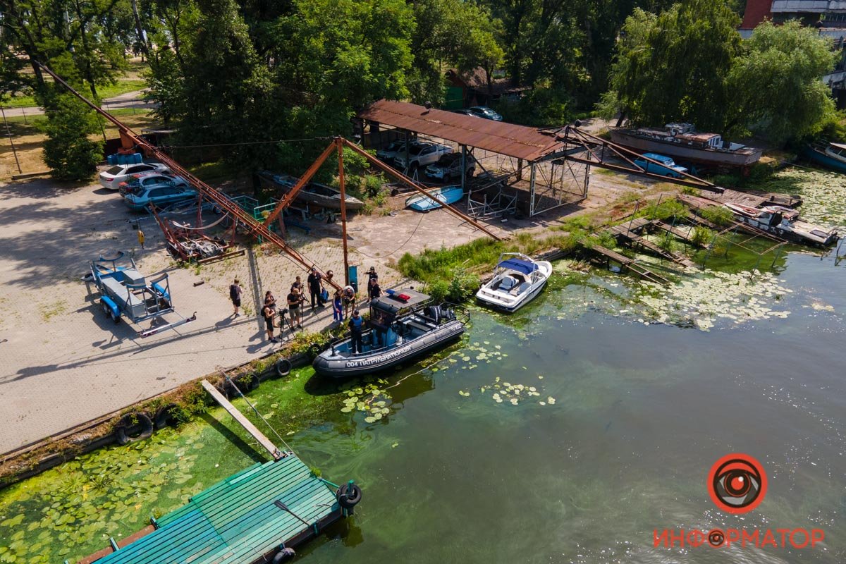 Полицейские уже 5 лет следят за порядком на акватории Днепра и его притоков Полицейские уже 5 лет следят за порядком на акватории Днепра и его притоков