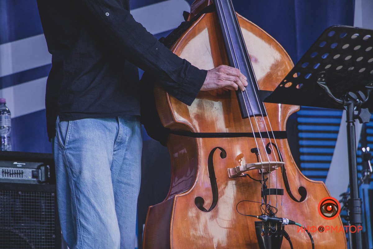Контрабас это мощно