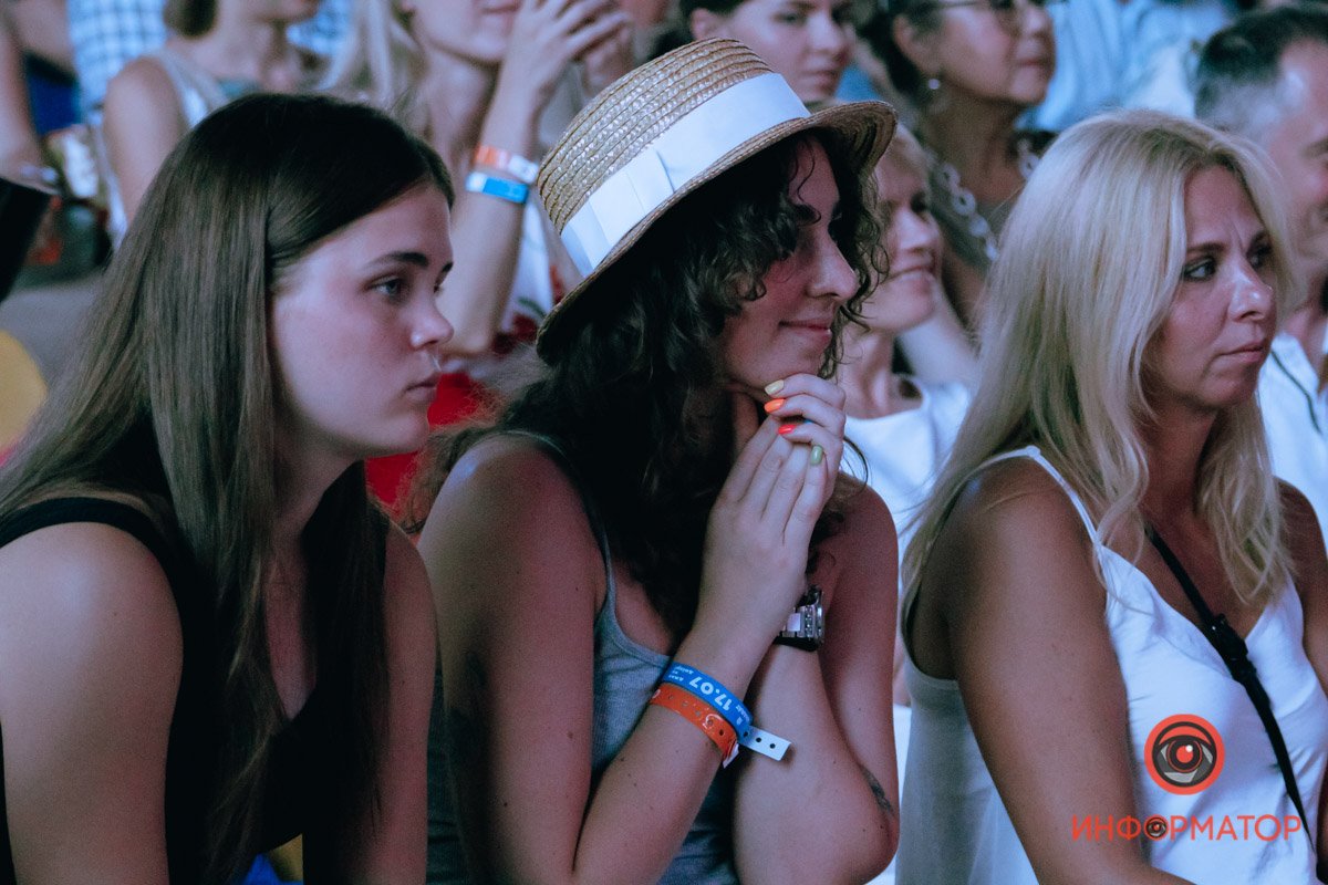 В восхищении