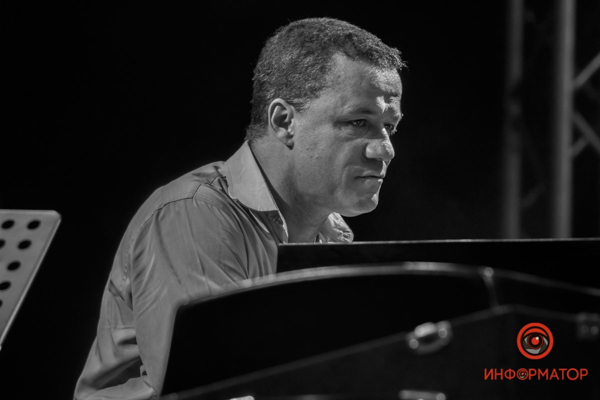 Газета «New York Times» включила Джеки в список тридцати самых перспективных джазовых музыкантов 