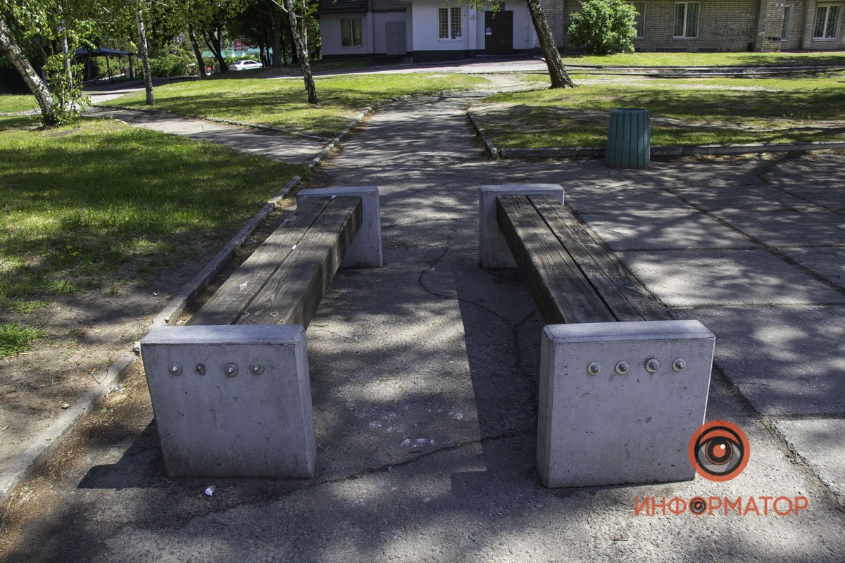 Расшатанные лавочки