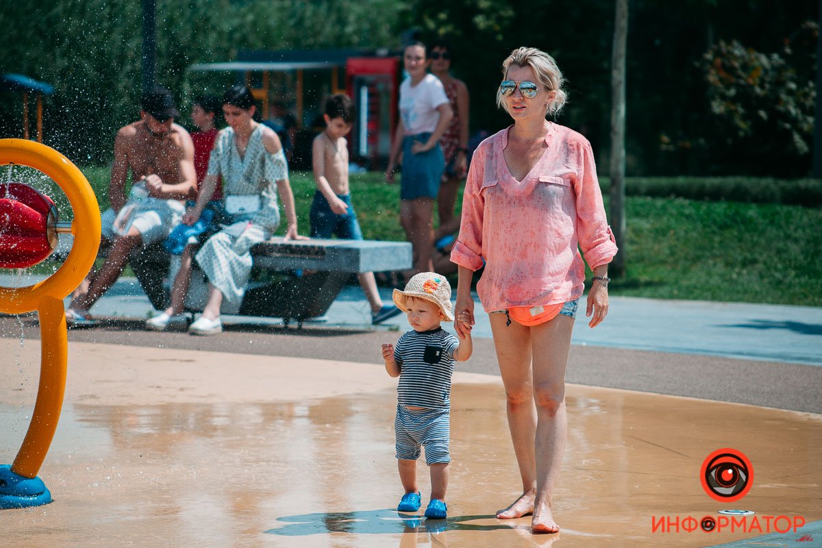 Мама, вот опять моя булочка