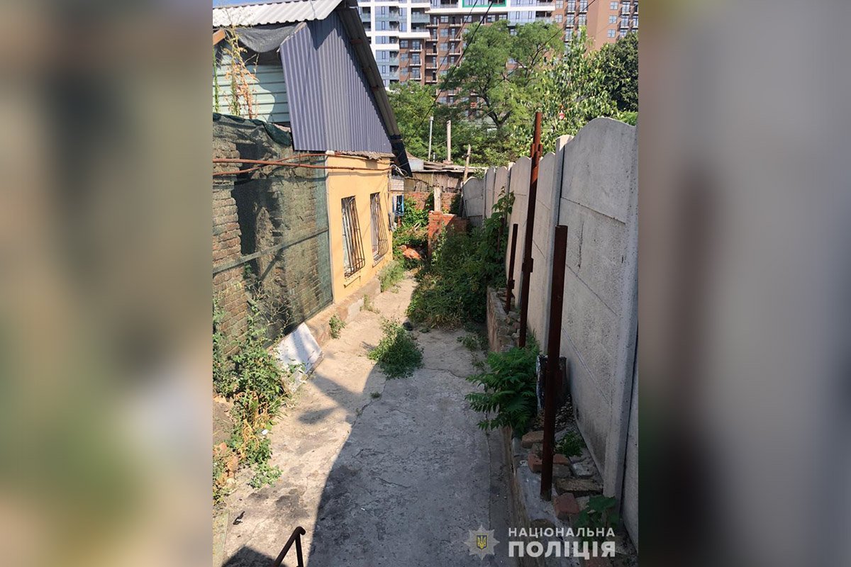 Полицейские задержали подозреваемого - 38-летнего жителя Петропавловского района