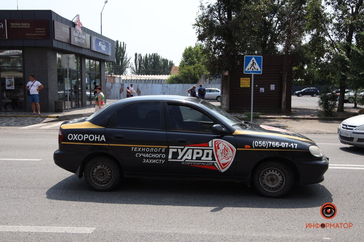 Проезд не затруднен Проезд не затруднен