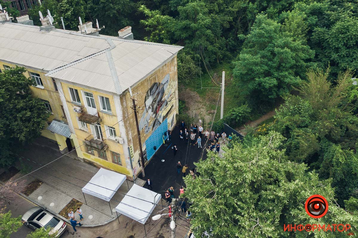 Мурал нарисовал Zdesroy Мурал нарисовал Zdesroy