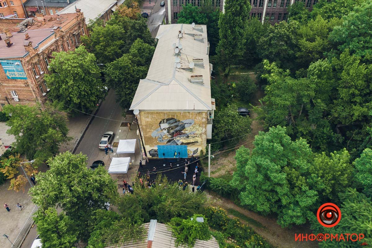 Зельда Шнеерсон-Мишковская родилась в Екатеринославе Зельда Шнеерсон-Мишковская родилась в Екатеринославе