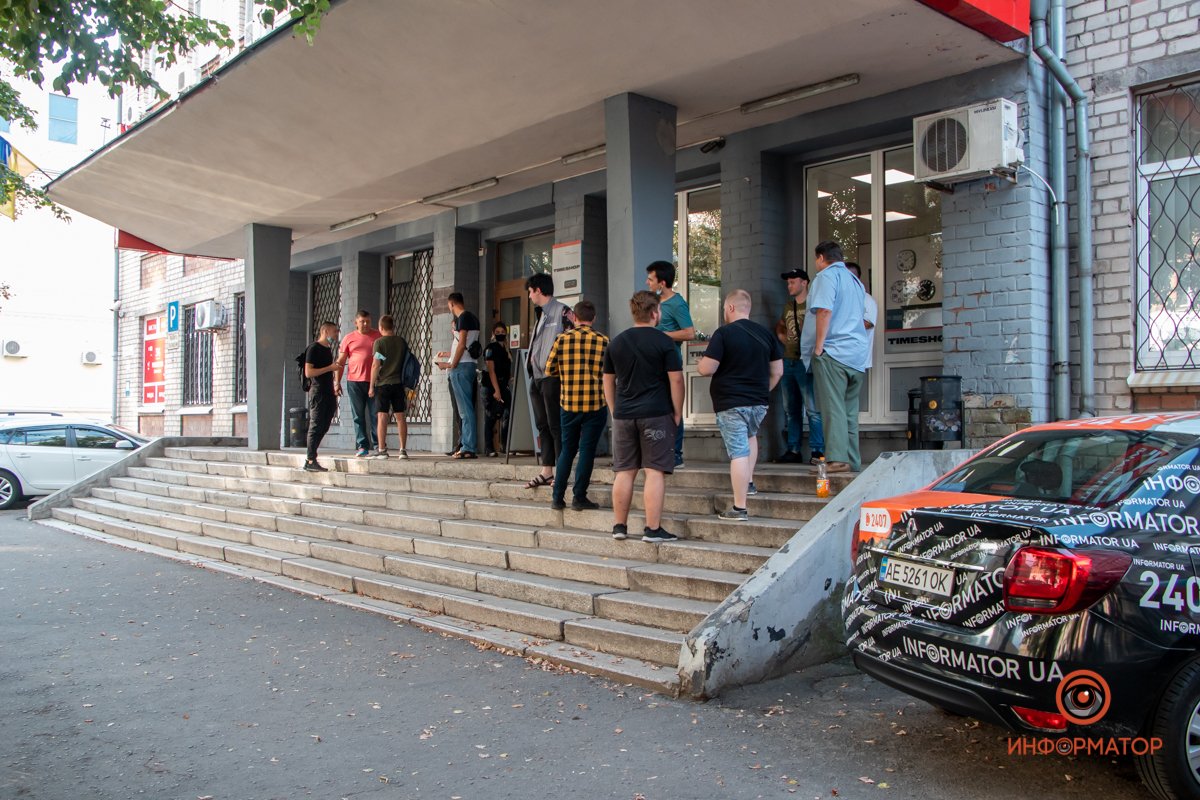 Журналисты Информатора, 34 канала, ТРК УКРАИНА и канала Интер эвакуировались Журналисты Информатора, 34 канала, ТРК УКРАИНА и канала Интер эвакуировались