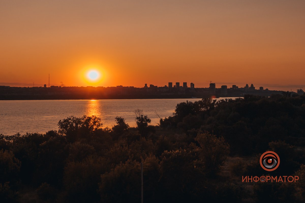 Вот-вот исчезнет за горизонтом 