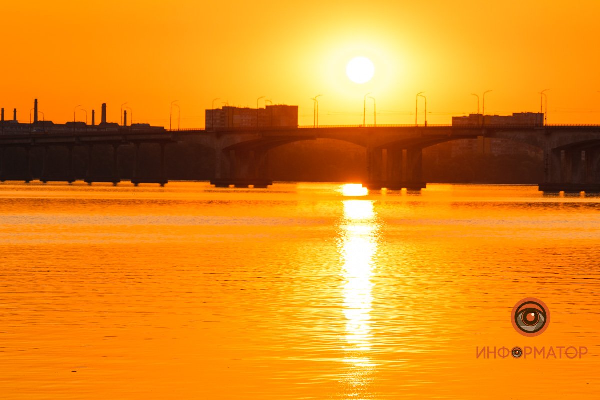 Как ярко! Как ярко!