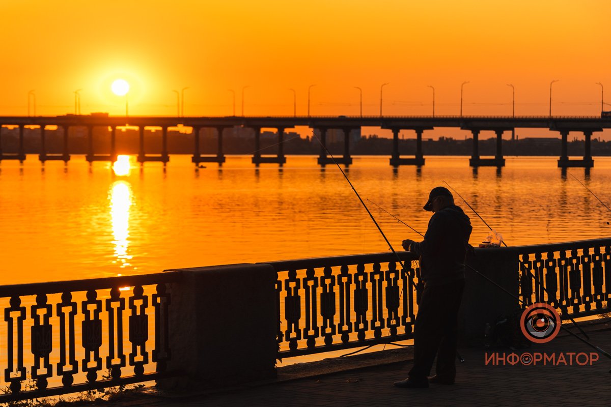 Рыбакам тоже не спится Рыбакам тоже не спится
