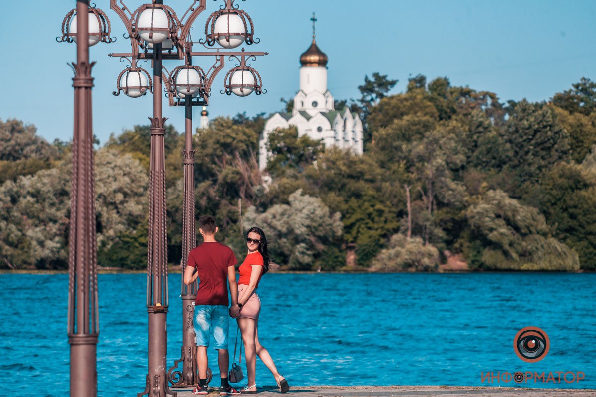 Нас заметили