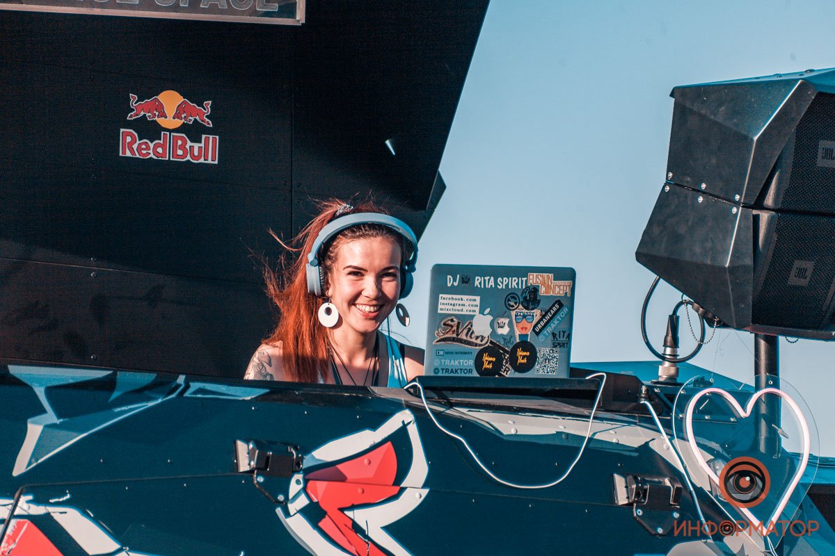 Всем музыки