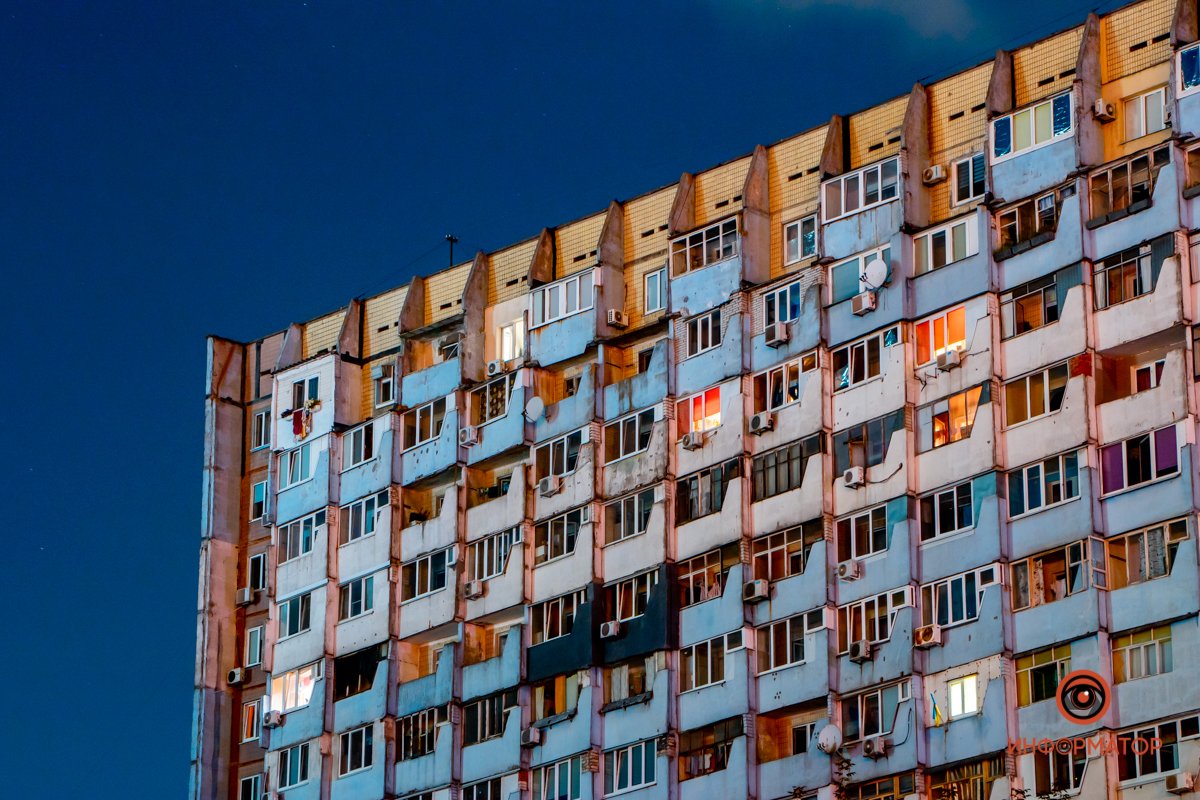 Одинаковые, но разные "коробки" Одинаковые, но разные "коробки"