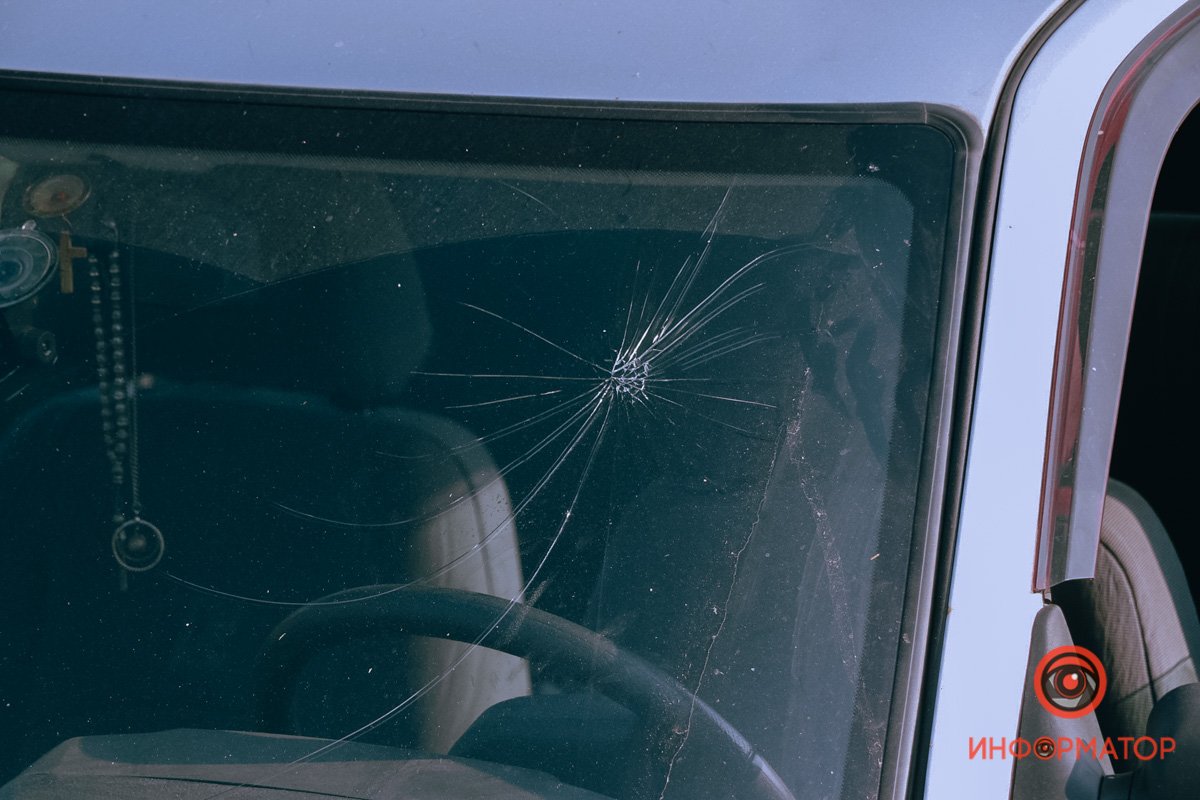 Водителя зажало в салоне Водителя зажало в салоне