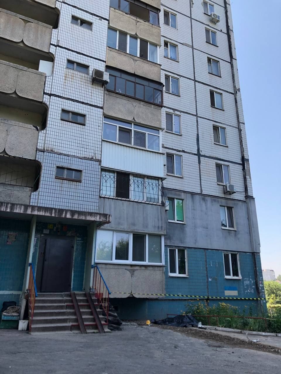 Возраст погибшего - около 30 лет